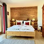 Kitzcharme Penthouse By Belle-stay Apartman